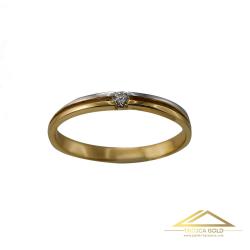 Złoty pierścionek z brylantem o masie 0,04 ct oraz wadze 1,65g